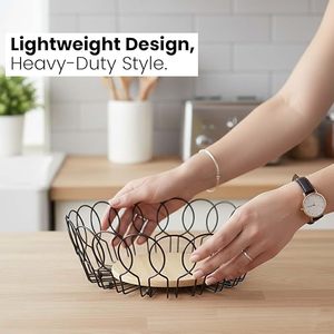 Panier de rangement en métal noir profond, organisateur en maille robuste pour étagère - Product Image 3