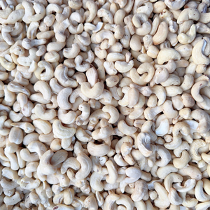 Best Quality Cashew <b>Nuts</b> Cashew <b>Kernels</b> SANTIGO Customized Packaging Kaju In Bulk <b>Nuts</b> <b>Kernels</b> - Product Image 2