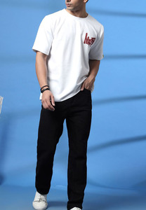 เสื้อยืดพิมพ์ลาย DTF พรีเมียมสำหรับผู้ชาย เสื้อยืดผ้าฝ้ายลายกราฟิกสั่งทำได้ ผู้ผลิตจำนวนมาก เนื้อผ้าระบายอากาศและนุ่มสบาย รับผลิตแบบ OEM และ ODM - Product Image 4