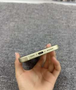 ขายส่งโทรศัพท์มือถือ Apple 15 Plus ทุกรุ่น แบตเตอรี่แท้ 100% รองรับซิมการ์ดทุกเครือข่าย จัดส่งด่วนทั่วโลก รองรับ GSM สหรัฐอเมริกา - Product Image 5