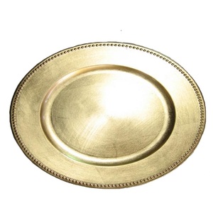 Assiette de présentation ronde en acier inoxydable finition dorée avec bordure en laiton, assiette de présentation artisanale de designer pour hôtel et maison - Product Image 1