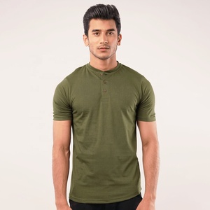 T-shirt Henley ajusté pour homme, 220 g/m², manches courtes, vert olive, 100 % coton, tricoté, respirant, décontracté, idéal pour la gym - Product Image 1