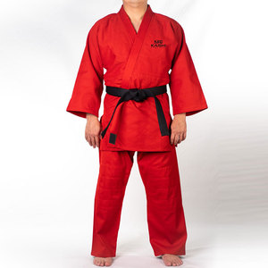 Kimono de judo en tissu renforcé léger fabriqué en usine pour l'entraînement professionnel de karaté et arts martiaux, conçu pour une utilisation durable - Product Image 1