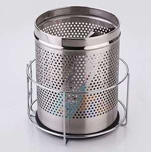 Poubelle extérieure en métal avec design en maille pour les espaces publics, poubelle en acier inoxydable finition polie pour les intérieurs modernes - Product Image 1