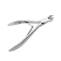 Coupe-cuticules professionnel en acier inoxydable incurvé, coupe-ongles, outil de manucure et pédicure pour ongles épais