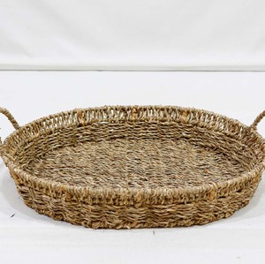 Plateau de service et de rangement rond décoratif en jonc de mer tressé fait main avec poignées en anse haute - Product Image 3