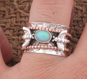 Anillo de Abeja Vintage Inspirado en la Naturaleza con Ópalo de Fuego Natural, Anillo de Boda de Plata de Ley con Diseño de Animal para Mujer - Product Image 5