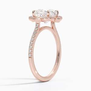 Elegante Anillo de Diamantes con Halo de Oro Rosa de 14K con Artesanía Premium, Brillantes Detalles de Diamantes - Product Image 2