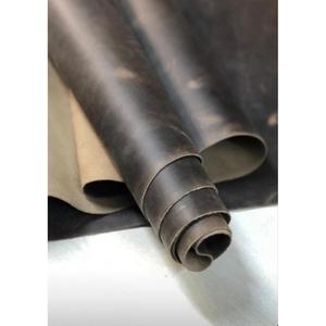 En stock : Rouleau de cuir véritable finition classique, couleurs variées disponibles. Cuir de qualité supérieure, exportation, meilleurs grains de cuir à vendre. - Product Image 1