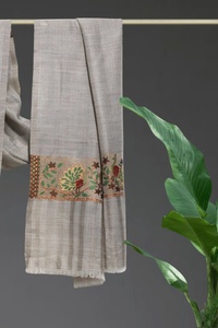 Exquisite Handcrafted <b>Wool</b> Stole Ultra-Soft Lightweight Premium Winter <b>Wrap</b> Elegant Artisanal Pashmina Style - Product Image 2