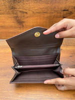 Nouveau Style occidental à la main en cuir usiné portefeuille femmes en cuir véritable pochette sculpté en fourrure de vachette portefeuille Cowgirl cadeaux cadeaux d'anniversaire