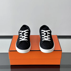 2026 Luxury Designer Low-<b>Top</b> Casual Retro Skateboarding Style Lightweight <b>Walking</b> Shoes with Mesh Lining Spring Season - Product Image 4