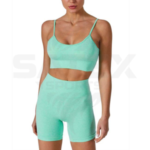 Conjunto de bikini de dos piezas para mujer con top halter triangular y braguita con lazo lateral - Product Image 1