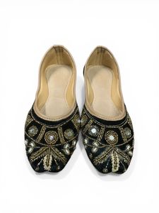 jutti adornado a mano para boda - Product Image 2