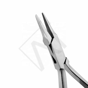Pince à bec plat Accuram Professional Goslee pour orthodontie, en acier inoxydable, pour le façonnage de fils dentaires en laboratoire - Product Image 2