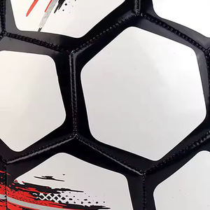 Balón de Fútbol Laminado de Cuero de Alta Calidad a Precio de Fábrica - Balón de Entrenamiento Ligero y Duradero para Exteriores con un Diseño Moderno y Colorido - Product Image 5