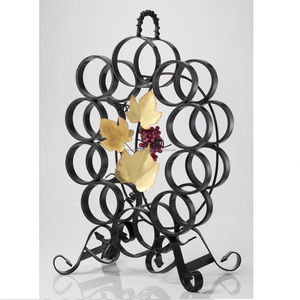 Présentoir à vin en métal Flower Design avec porte-ours élégant, parfait pour le stockage et la présentation de vin élégants - Product Image 6