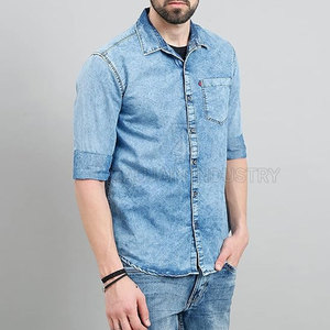 Camisa vaquera informal para hombre con corte relajado y dos bolsillos en el pecho para uso al aire libre - Product Image 4