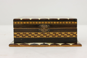 High Quality Bone Inlay Decorative Keepsake Chest Handmade Wooden Jewelry Organizer Customized Capacity Anniversary Festival - Product Image 4