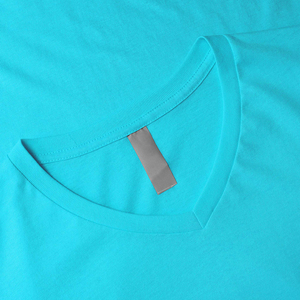 เสื้อยืดแฟชั่นผู้ชายแบบเรียบ ผ้าฝ้าย 100% รับสกรีนโลโก้ ทรงปกติ ขายส่ง - Product Image 3