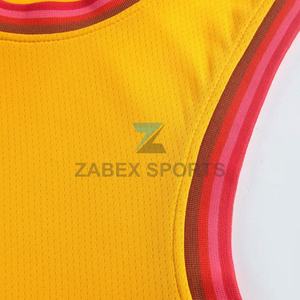 Tenue de club de basketball personnalisée avec short et maillot de joueur, ensemble respirant, grande taille, anti-UV, anti-humidité, uniforme d'équipe - Product Image 4