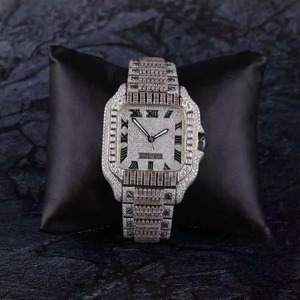 Reloj de Lujo con Diamantes para Hombre, Caja Rectangular de Acero Inoxidable, Movimiento de Cuarzo Analógico, Esfera con Números Romanos, Cierre Desplegable - Product Image 6