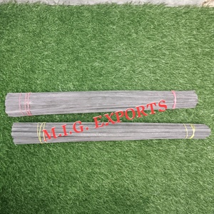 Longues bandes de corne de bufflonne d'eau pour la fabrication traditionnelle d'arbalètes, de poignées de couteaux et de rasoirs, et de lunettes de qualité supérieure. - Product Image 1