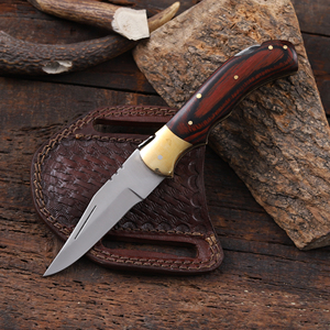 มีดพับใบมีดสแตนเลส ด้ามไม้ปักก้า พร้อมปลอกหนังสั่งทำพิเศษ พกพาสะดวก ใช้ได้ทั้งล่าสัตว์ ตั้งแคมป์ และงานอุตสาหกรรม - Product Image 1