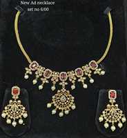 Ensemble de collier et boucles d'oreilles élégants en ornement floral plaqué rhodium vert, avec perles, pour mariée, mariage, fête