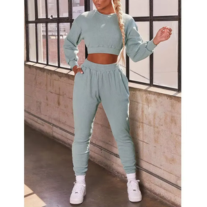 Ensemble de survêtement en molleton uni pour femme, automne, pull à manches longues, haut court et pantalon de survêtement, tenue respirante en 2 pièces - Product Image 5