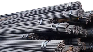 เหล็กเส้นกลมข้ออ้อยรีดร้อนขนาด 10 มม. 12 มม. 20 มม. สำหรับงานฐานรากและกำแพงกันดิน - Product Image 5