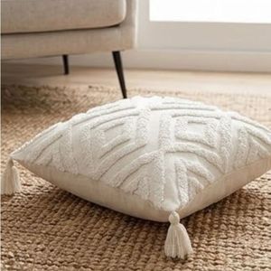 Housse de coussin carrée blanche en chenille, motif géométrique abstrait, tricotée, style bohème, faite à la main, pour la décoration intérieure, à prix de gros - Product Image 4