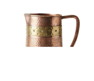 Pichet à eau moderne martelé, vaisselle tendance, pichet en cuivre poli, carafe en métal pour la maison, l'hôtel et le restaurant - Product Image 4