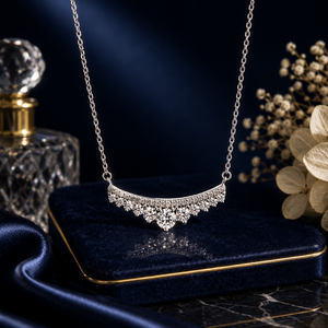 Collar de Barra Curva con Diamantes en Plata de Ley 925 para Mujer, Acabado Pulido, Elegante, para Fiestas, Bodas, Uso Diario, Regalo, Joyería - Product Image 1