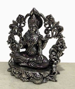 Estatua de Lakshmi Hecha a Mano en Latón con Acabado Plateado, Fundición en Cera, Ídolo de la Diosa Laxmi, Decoración para el Hogar o Templo - Product Image 2
