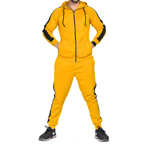 Survêtement réversible personnalisé pour homme en coton 100% jaune |   Ensemble jogging avec sweat à capuche à fermeture éclair intégrale et bande latérale noire |   Ensemble de survêtement streetwear - Product Image 1
