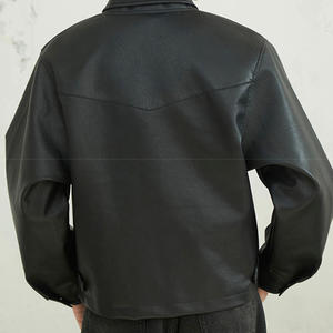 เสื้อแจ็คเก็ตหนัง PU สีเทาสำหรับผู้ชาย ปกคอพับ ปิดด้วยซิป สีพื้น สวมใส่สบายๆ สำหรับฤดูใบไม้ร่วง ทรงปกติ - Product Image 6