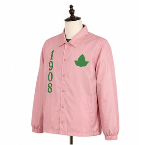 Chaqueta Universitaria Rosa para Mujer Alpha Kappa Alpha, Logotipo Verde 1908, Chaqueta Cortavientos de Primavera, Manga Larga, Cuello Camisero - Product Image 3