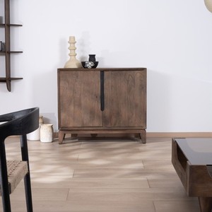 Unidad de almacenamiento de madera de mango de 2 puertas Vandana Royal Order - Product Image 3