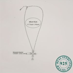 Collana con Croce in Argento 925 e Diamante Moissanite, Gioiello di Lusso con Gemma Scintillante - Product Image 5