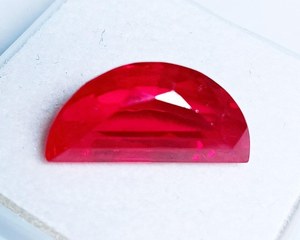 จี้รูปไข่ประดับทับทิมสีแดงธรรมชาติ Zubeda Gems Classic รับรองโดย IGI เงินแท้ 925 ทำมือ ของขวัญเครื่องประดับอัญมณี - Product Image 1
