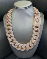 Chaîne cubaine en diamant très demandée pour hommes, accessoire de bijouterie pour mariage, fête et club, disponible à prix raisonnable