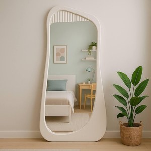 Espejo Redondo de Pared con Marco de Nogal, Hecho a Mano, Ecológico, Decoración Moderna de Mediados de Siglo - Product Image 2