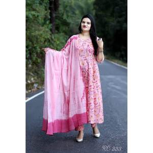 ผ้าเรยอนพิมพ์ลายด้านล่างมีสีชมพู - Product Image 1