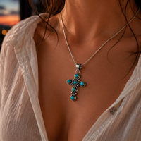 Pierre précieuse naturelle turquoise en forme de croix 15x10mm en laiton plaqué argent, sculptée, pour colliers pendentifs de style sud-ouest