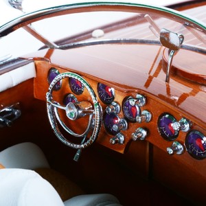 Modèle de bateau rapide Aquarama B085, artisanal en cèdre, décor nautique en bois peint, cadeau de collection, objet de décoration, cadeau de Noël - Product Image 5