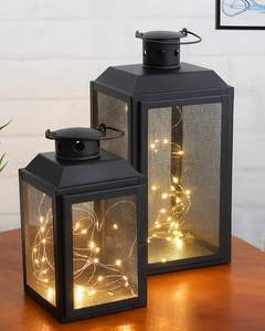 Lanterne décorative pour l'Aïd, lanterne à bougie islamique, lanterne marocaine en métal, lanterne de style arabe, lanterne décorative dorée, lanterne en verre coloré - Product Image 3