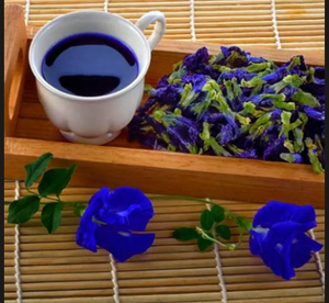 Poudre de fleurs de pois papillon bio, mélange d'ingrédients de thé aux herbes séchées d'Asie du Sud-Est, ingrédient pour boisson, approvisionnement en vrac, Vietnam - Product Image 1