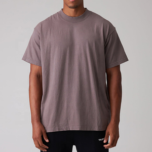 T-shirt Homme Oversize Marron en Coton Épais à Manches Classiques Col Rond Décontracté Imprimé en Relief en Jersey Tricoté Épaules Tombantes - Product Image 5