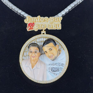 Eternal Factory Custom Iced Out Pendentifs mémoire de 2 pouces Hip Hop Custom Two Face Photo Iced Out D VVS Moissanite Diamond Pendant - Product Image 1